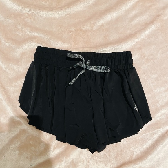 Tiktok Shorts - Picture 5 of 6